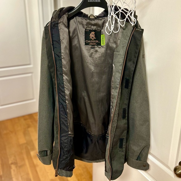 Winter Coat - Picture 3 of 4